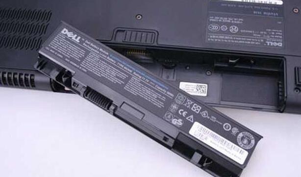 Win10開機后顯示器無信號怎么辦？