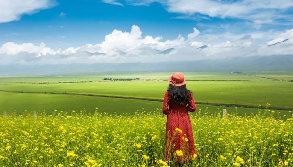 旅游發(fā)朋友圈的精美句子 關于旅游發(fā)朋友圈的文案